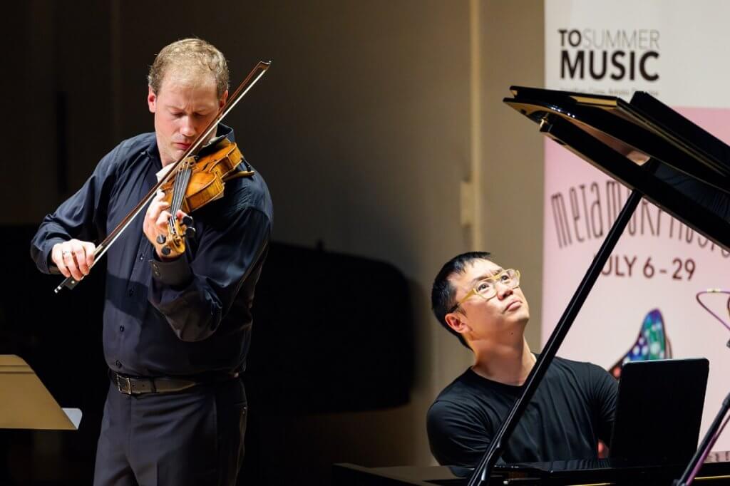 Violinist Jonathan Crow and pianist Phlip Chiu