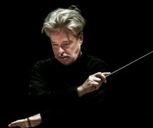 Conductor Jukka-Pekka Saraste